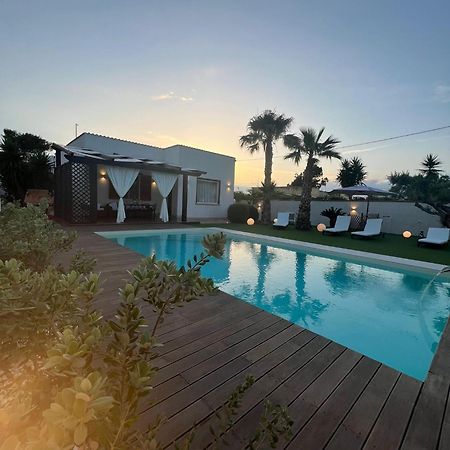 Villa I Mori Di Noro Вальдериче Экстерьер фото