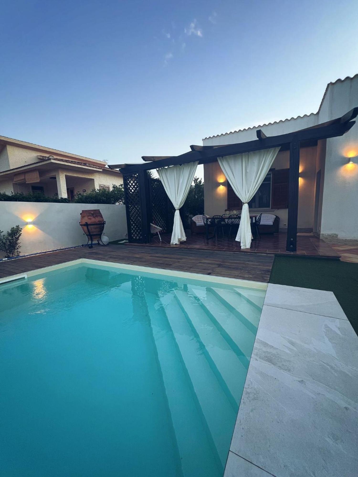 Villa I Mori Di Noro Вальдериче Экстерьер фото