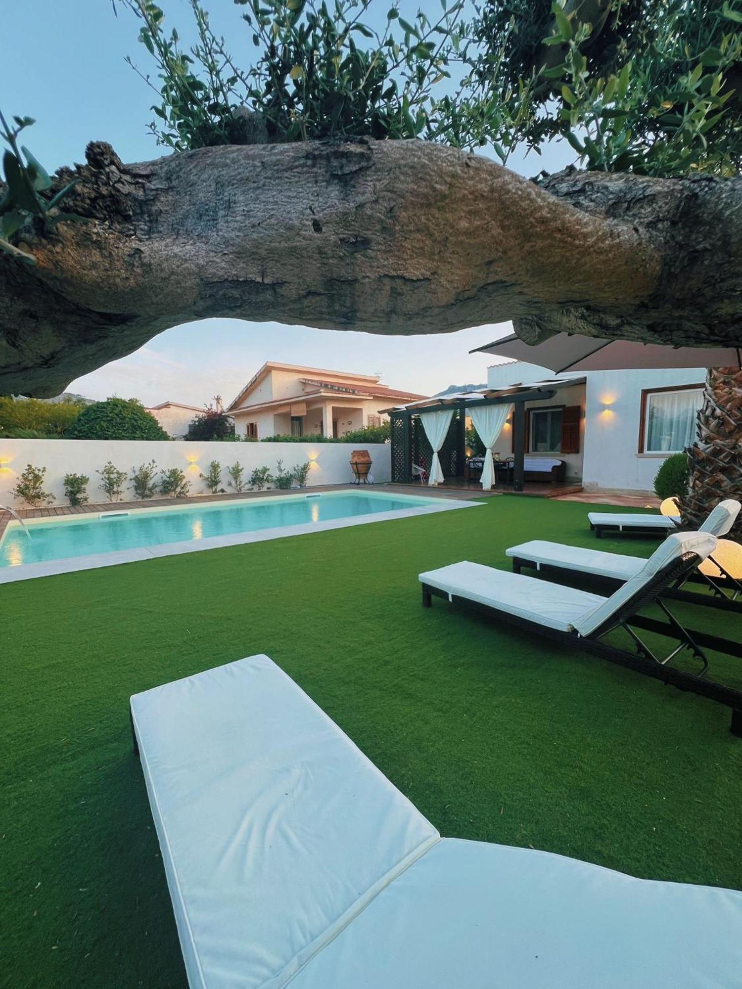 Villa I Mori Di Noro Вальдериче Экстерьер фото